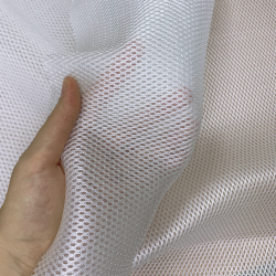 Сетка 3D трехслойная Air mesh 160 гр/м2 (Ширина 150см), цвет Белый (на отрез) в Дзержинске
